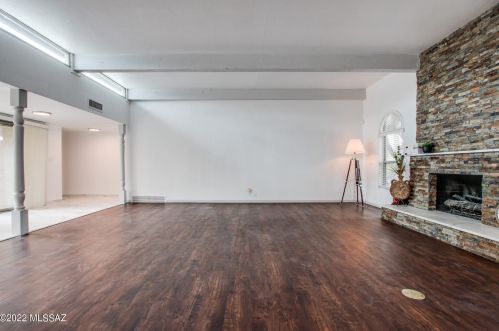 7204 Camino Vecino, Tucson AZ 85715-3418 exterior