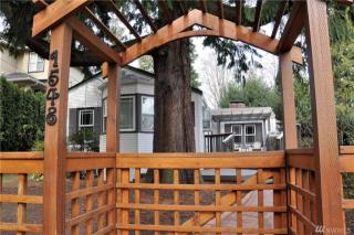 1548 95th St, Seattle, WA 98115-2314