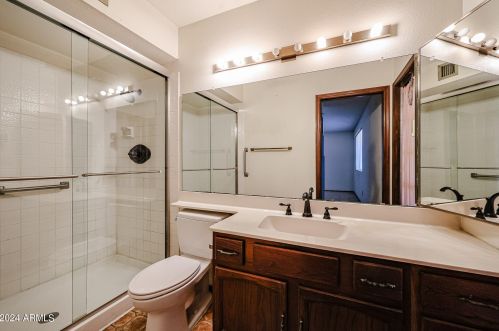 18210 44th Ave, Glendale AZ  85308-1637 exterior