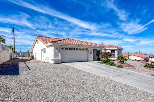 3710 Sloop Ln, Lake Havasu City, AZ 86406-4325