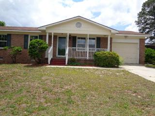 5021 Steed Rd, Fayetteville, NC 28306-9399
