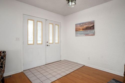 9828 Harrison St, Crown Point, IN 46307-2484