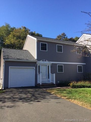9 Tamarack Dr, Bloomfield, CT 06002-1792