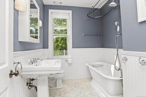 579 Bedford Rd, Pleasantville NY  10570-3348 exterior