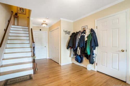 103 Overshot Dr, South Glastonbury, CT 06073-2232