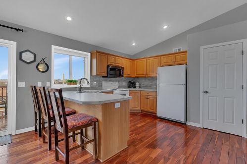 6850 24th St, Saint Cloud, MN 56303-4803