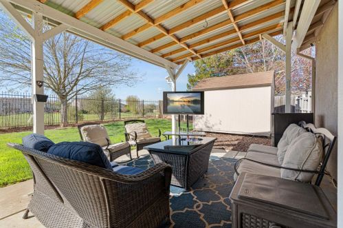 4424 Dusham Cir, Mather CA  95655-3054 exterior