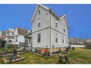 56 Branch St, Waterbury, CT 06704-3626