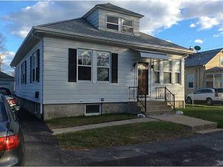48 Hunter Ave, Providence, RI 02919-4006