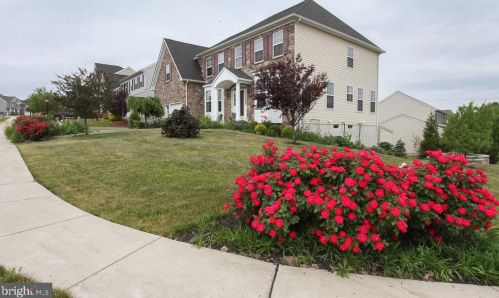 1954 Canyon Creek Rd, Gilbertsville PA  19525-7003 exterior