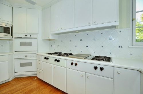 5734 Woodland Rd, Pittsburgh PA  15232-2818 exterior