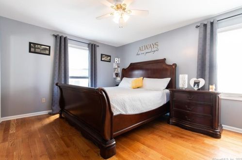 62 William St, Milford CT  06461-3041 exterior