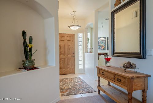 648 Woodfield Ct, Green Valley, AZ 85614-3540