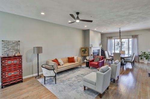 33 Hawthorne Vlg Rd, Nashua NH 03062-2274 exterior