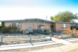 8402 Shiloh St, Tucson, AZ 85710-2940