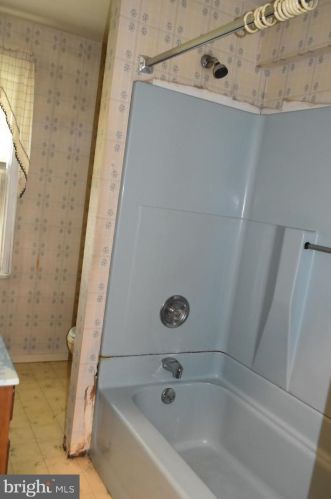 650 28th St, Harrisburg PA exterior