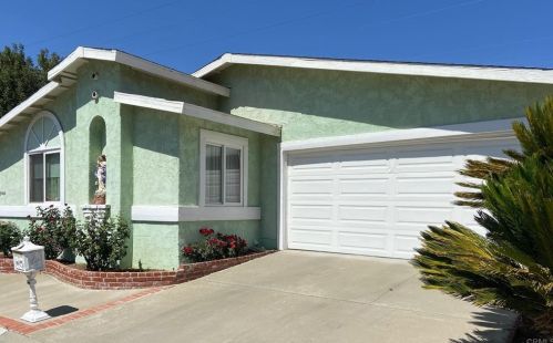 31866 Marcasite Ln, Santa Clarita, CA 91384-3157