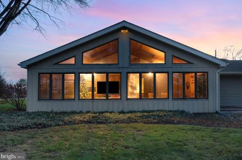 1270 Lisburn Rd, Navy Sup Dpt PA 17055-6710 exterior