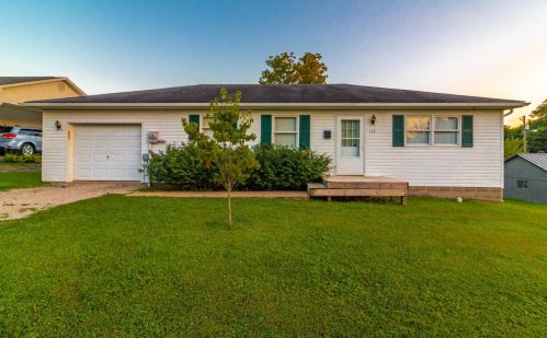 113 Sparks St, Lynx, OH 45693-1038