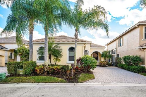 16866 Knightsbridge Ln, Delray Beach, FL 33484-6993