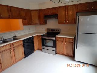 6494 Milva Ln, Springfield VA  22150-4272 exterior