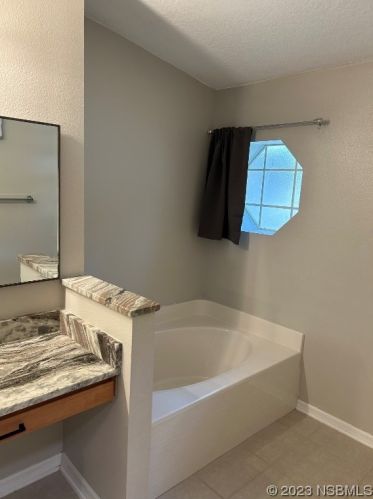 3873 Sunset Cove Dr, Daytona Beach FL  32129-1909 exterior