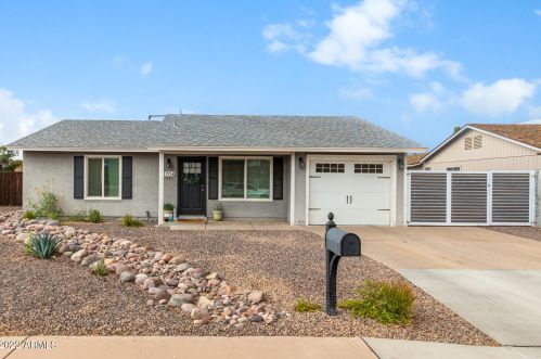 1704 Loughlin Dr, Chandler, AZ 85224-1850