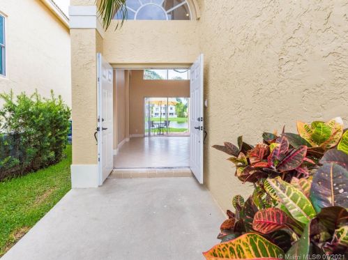 3141 176th Way, Hollywood, FL 33029-5606