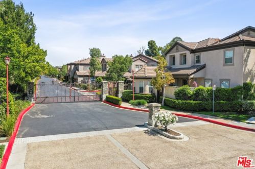 26803 Cezanne Ln, Santa Clarita, CA 91355-1884