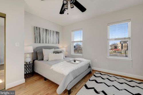 724 Columbia Rd, Washington DC 20001-3802 exterior