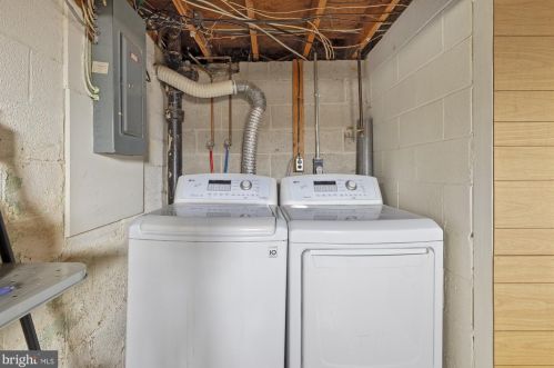 15 Lee St, Hanover PA  17331-1923 exterior