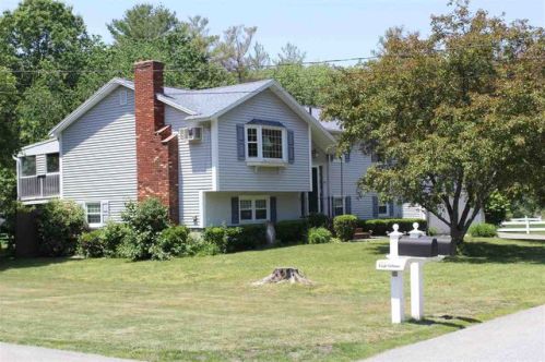 25 Woodbury St, Salem, NH 03079-3274