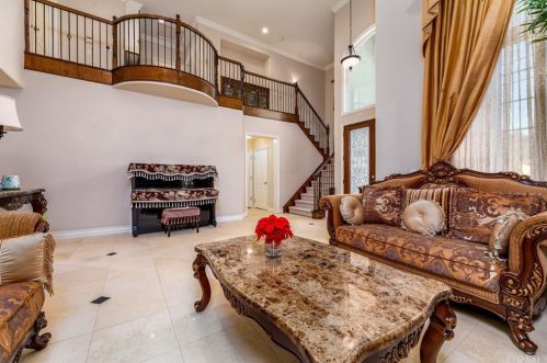 8228 Elm Ave, San Gabriel CA  91775-2415 exterior