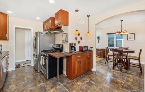 1109 Tulsa St, El Cajon CA  92019-2165 exterior