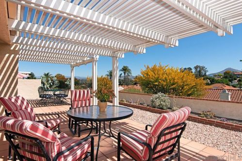 16035 Avenida Lamego, San Diego CA exterior