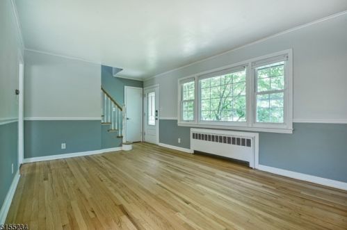 298 La Grande Ave, Fanwood, NJ 07023-1756