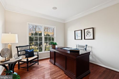 3211 Winter Sun Ter, Herndon VA  20171-1939 exterior