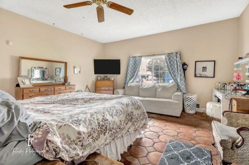 2512 3rd St, Bakersfield CA 93304-2521 exterior