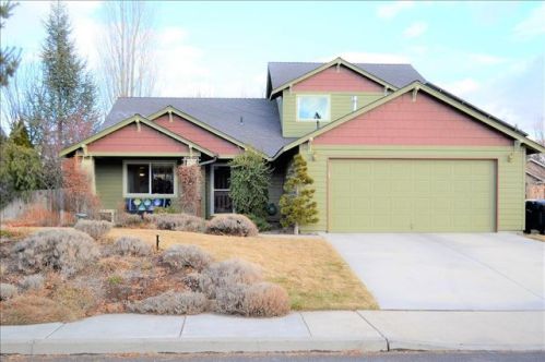 20029 Rock Blf Cir, Bend OR  97702-2044 exterior