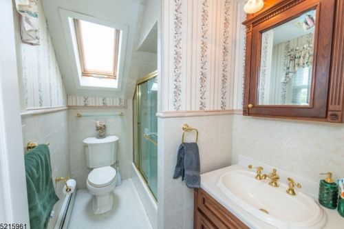 628 Main St, West Paterson NJ  07424-1020 exterior