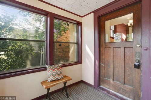 1549 Edmund Ave, Saint Paul, MN 55104-2323