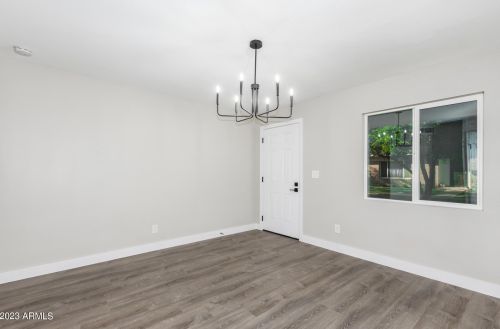 4587 17 Ave, Phoenix AZ 85086-6309 exterior