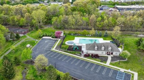 48 Avoncroft Ln, Middletown NY  10940-5086 exterior