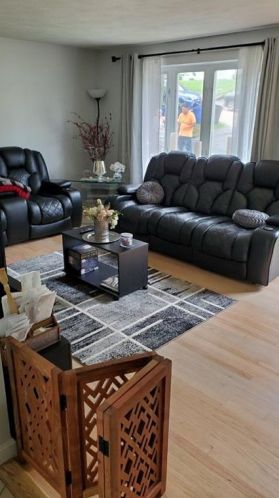 144 Diamond Hill Rd, Warwick, RI 02886-6806