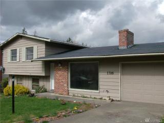 1316 Hope St, Bremerton, WA 98310-3506