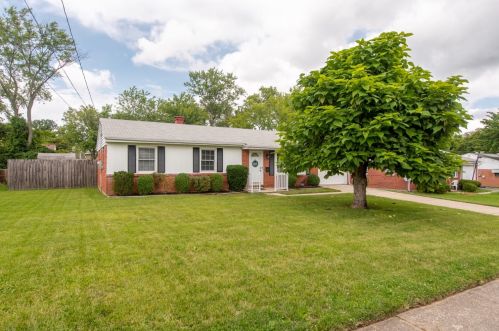 786 Crowden Dr, Cincinnati, OH 45224-1306