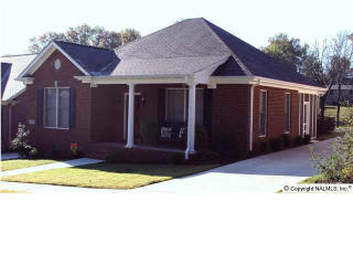 134 Riley Cir, Fayetteville, TN 37334-3793