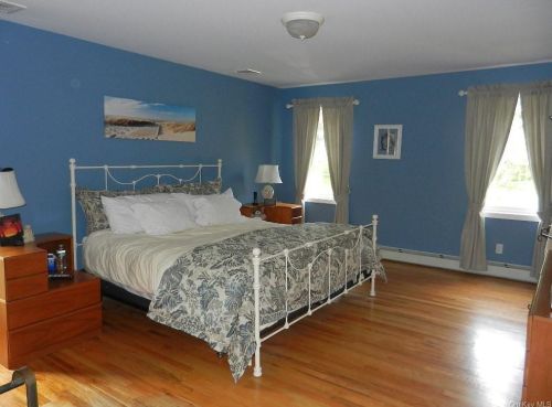 52 Plum Rd, Mahopac NY  10541-4247 exterior