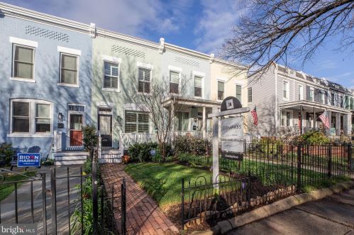 717 Kentucky Ave, Washington, DC 20003-3113