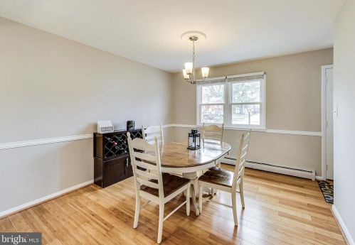 4326 Granby Rd, Woodbridge VA  22193-2514 exterior